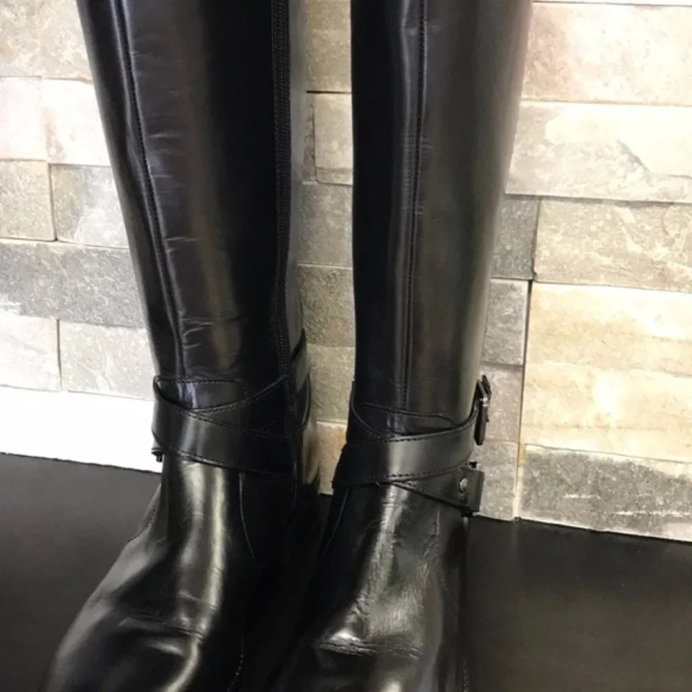 Bandolino Jiman Tall Leather Riding Boot - Picture 8 of 10